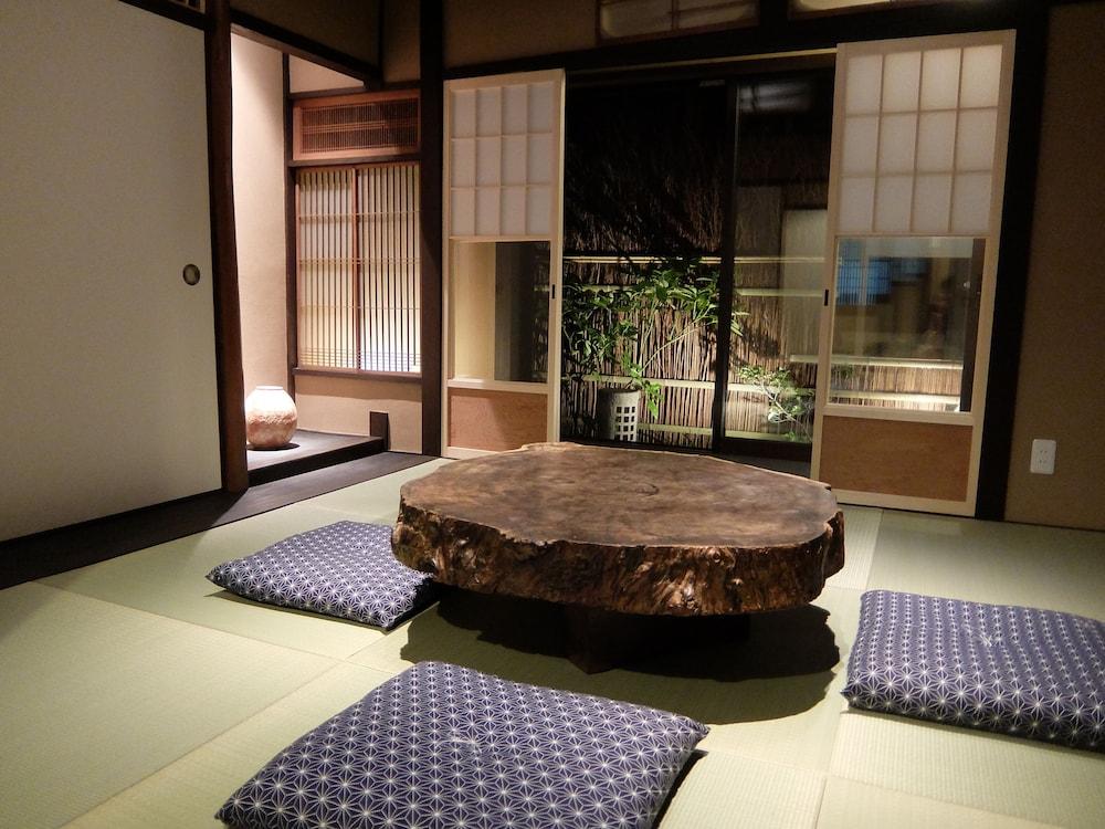 京都市 麗閣　清水五条ヴィラ エクステリア 写真