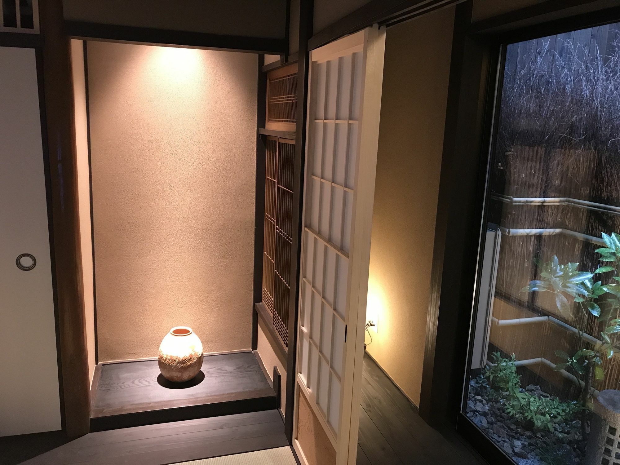 京都市 麗閣　清水五条ヴィラ エクステリア 写真