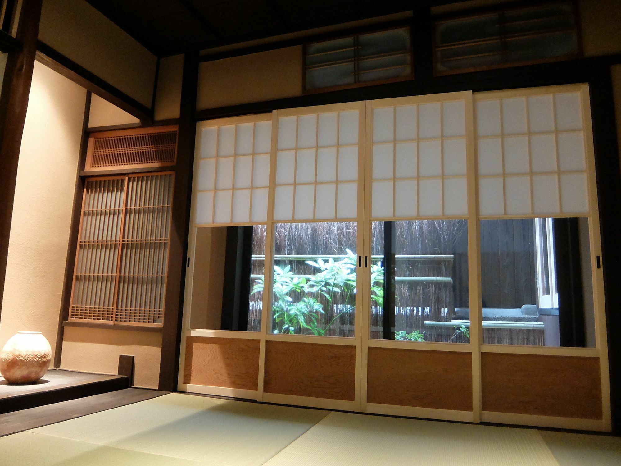 京都市 麗閣　清水五条ヴィラ エクステリア 写真
