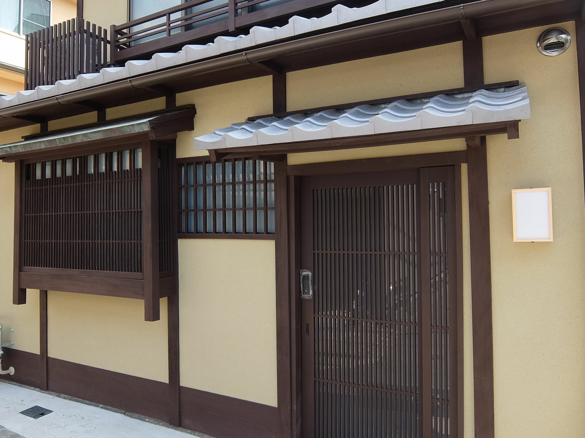 京都市 麗閣　清水五条ヴィラ エクステリア 写真